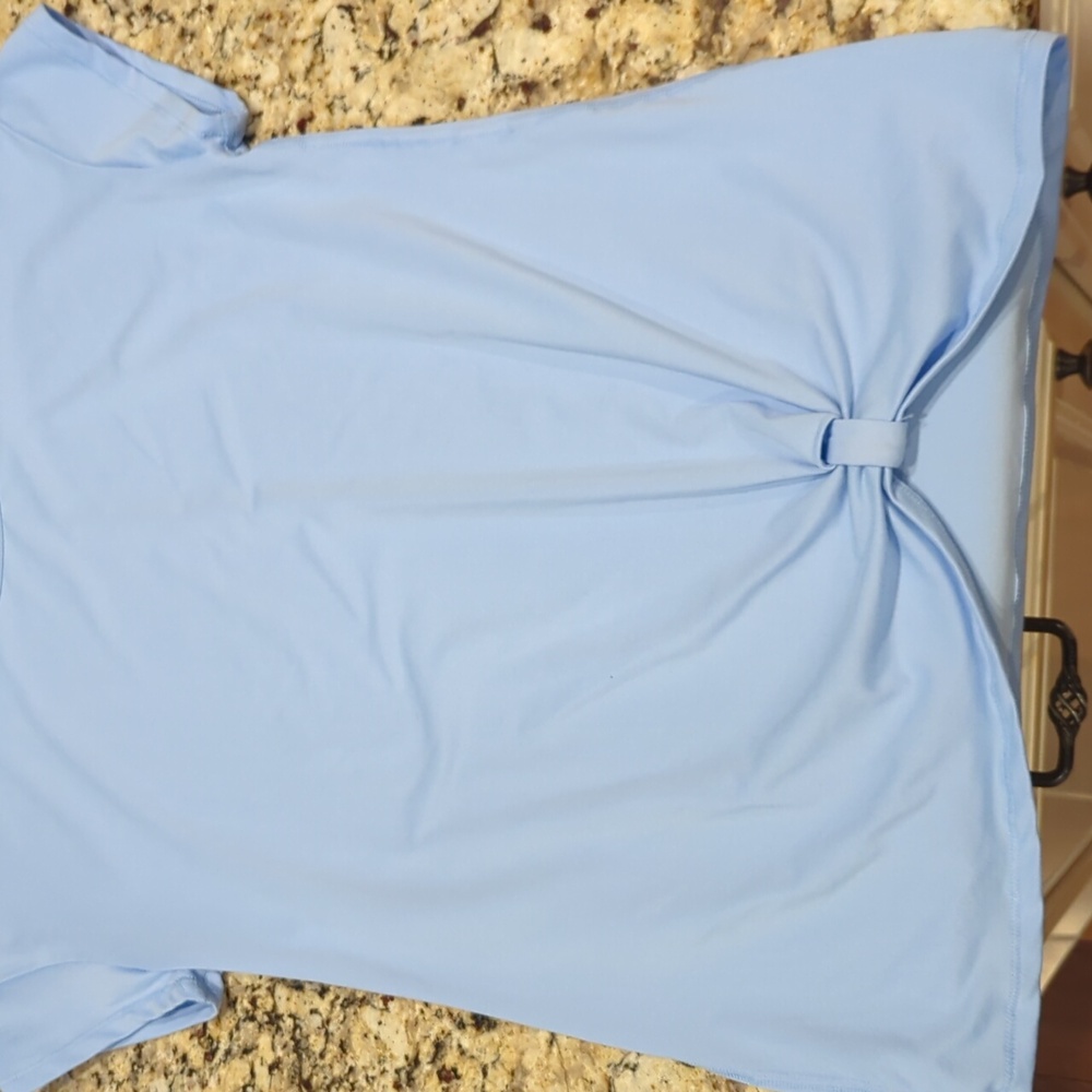 Girls athleisure top
